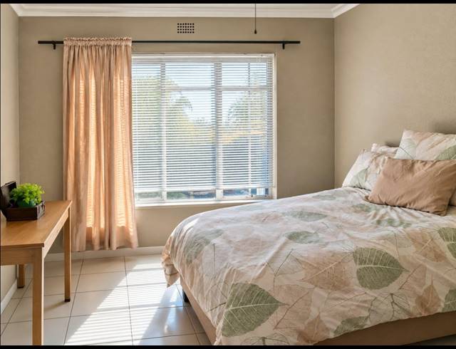4 BEDROOM HOUSE FOR SALE IN VANDERBIJLPARK SE 2